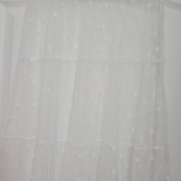 Long White skirt cover up - Picture 3 of 3